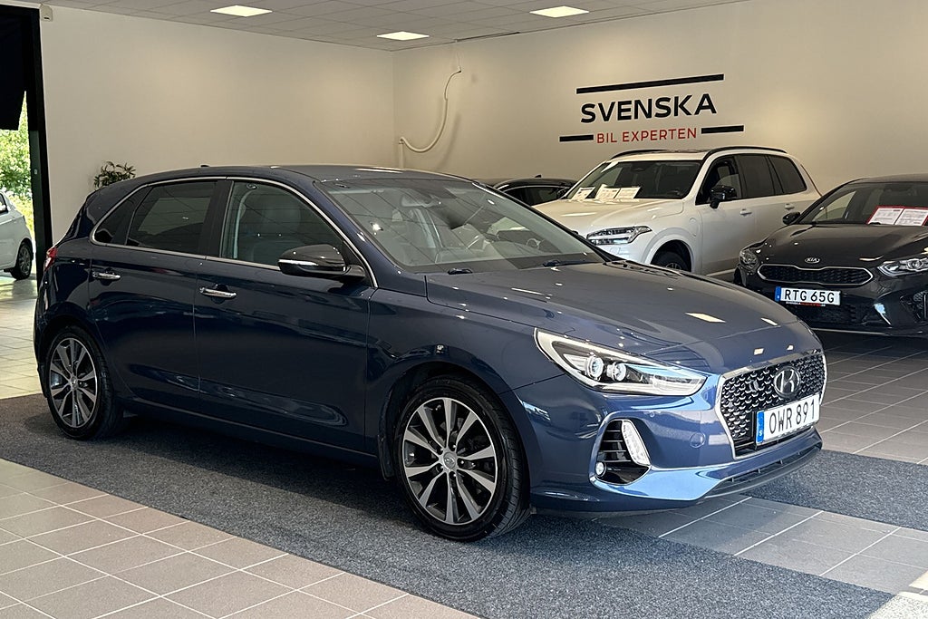 Hyundai i30 1.4 T-GDi 140 hk Premium Aut/Backkamera/Drag/M-Värmare