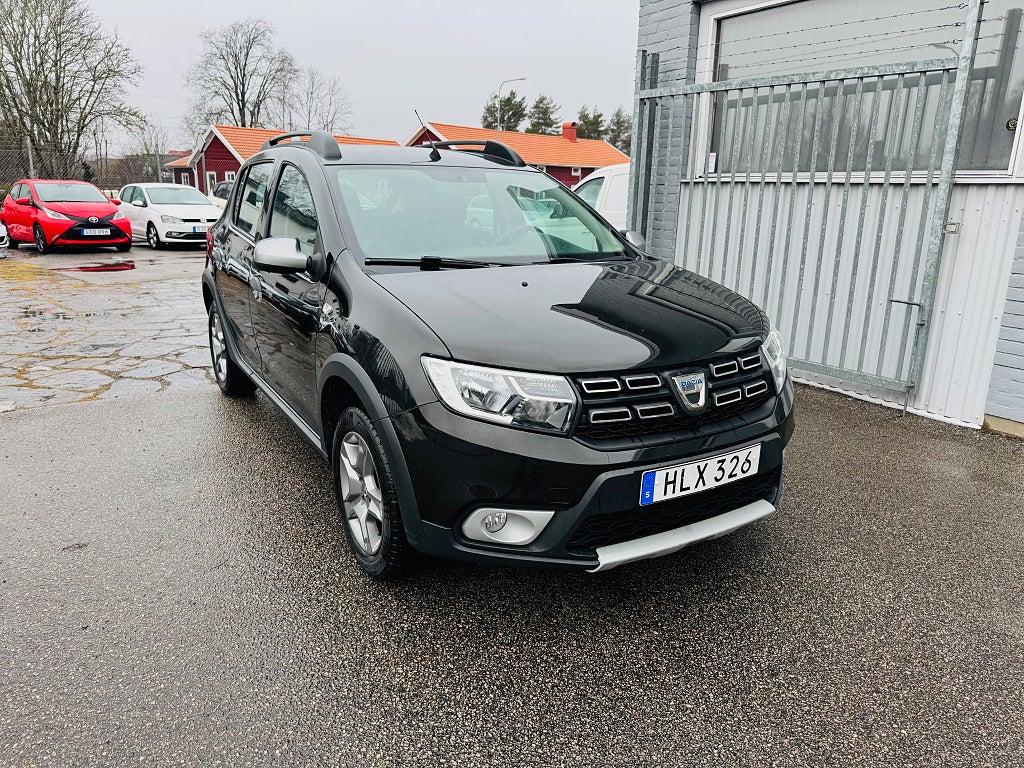 Dacia Sandero Stepway 0.9 TCE 90HK AUTOMAT / BACKKAMERA / NAVI