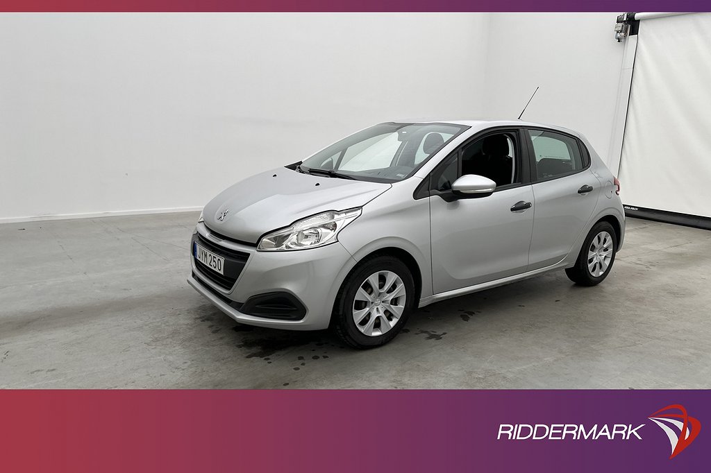 Peugeot 208 1.0 VTi 68hk Farthållare K-rem bytt 0.44L/Mil