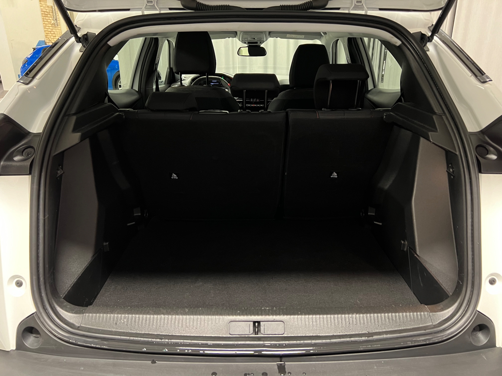 Peugeot 2008 ACTIVE PACK PT 130 AUT 2022, bild 4/10