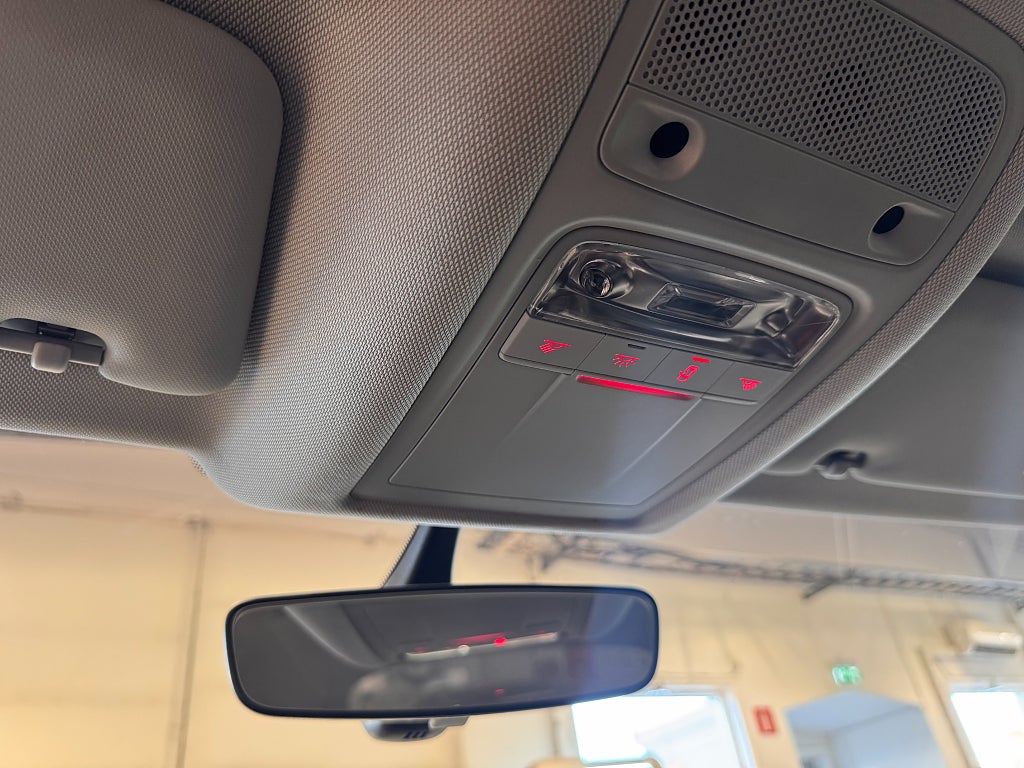 Audi Q3 2017 - miniatyr 27