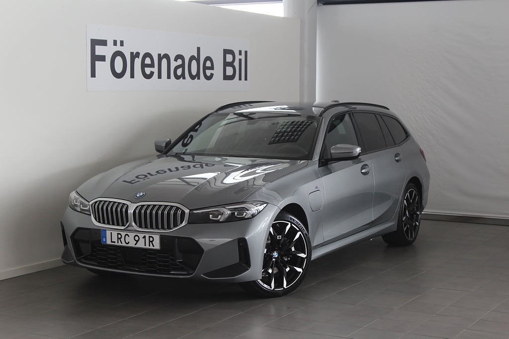 BMW 330e xDrive Touring M Sport Drag HiFi Rattvärme 4,95%
