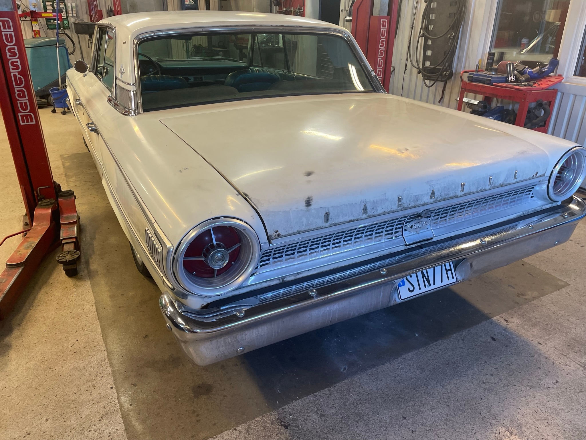 Ford Galaxie