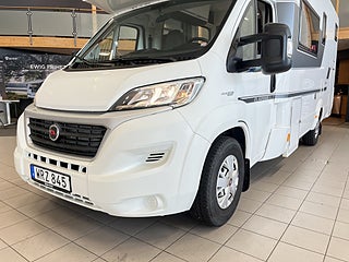 Husbil-alkov Adria CORAL XL 670 DK 2 av 29