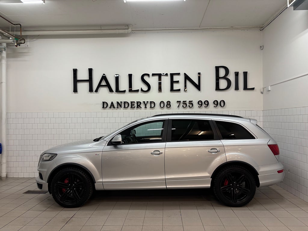 Audi Q7 3.0 TDI V6 Q S-Line 7-sits Luft Pano Drag Svensksåld