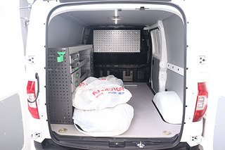 Transportbil - Skåp Maxus e-Deliver 3 16 av 18