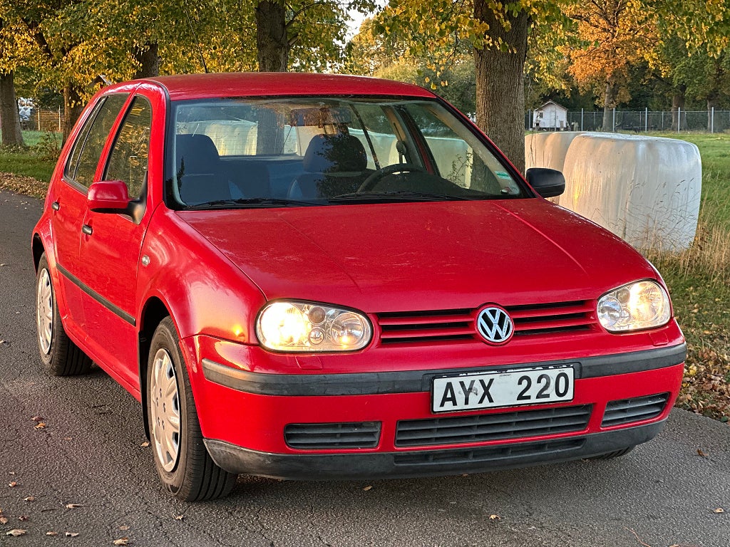 Volkswagen Golf 1.6 Comfortline, Trendline, OBesiktigad 