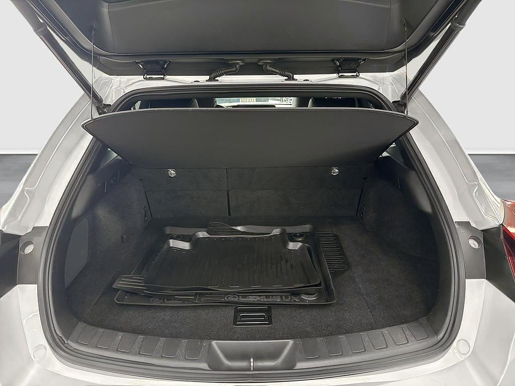 Lexus UX 2019 - miniatyr 11