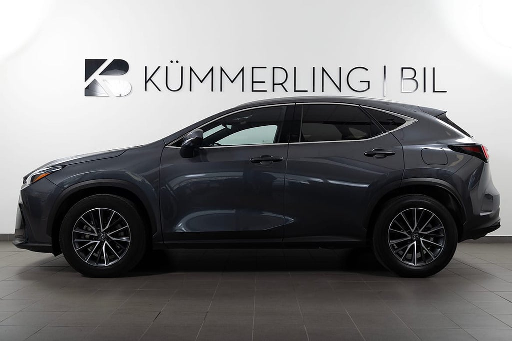 Lexus NX450H+ NX 450h+ Executive/Kylda Stolar/HUD/360...