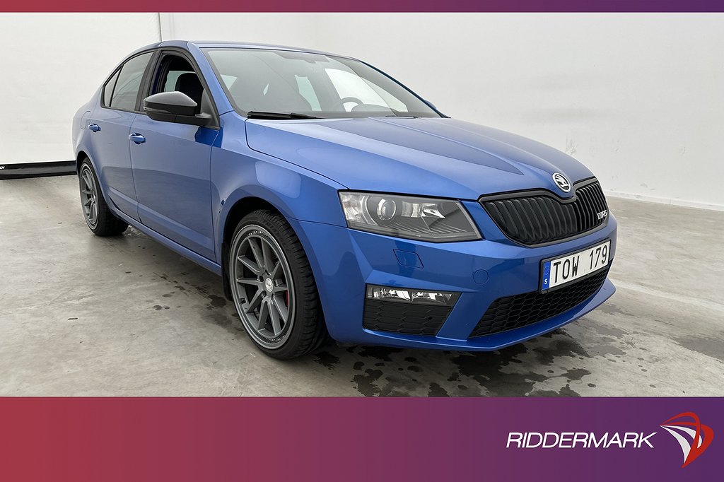 Skoda Octavia RS 2.0 TSI 220hk Canton Sensorer Drag Skinn