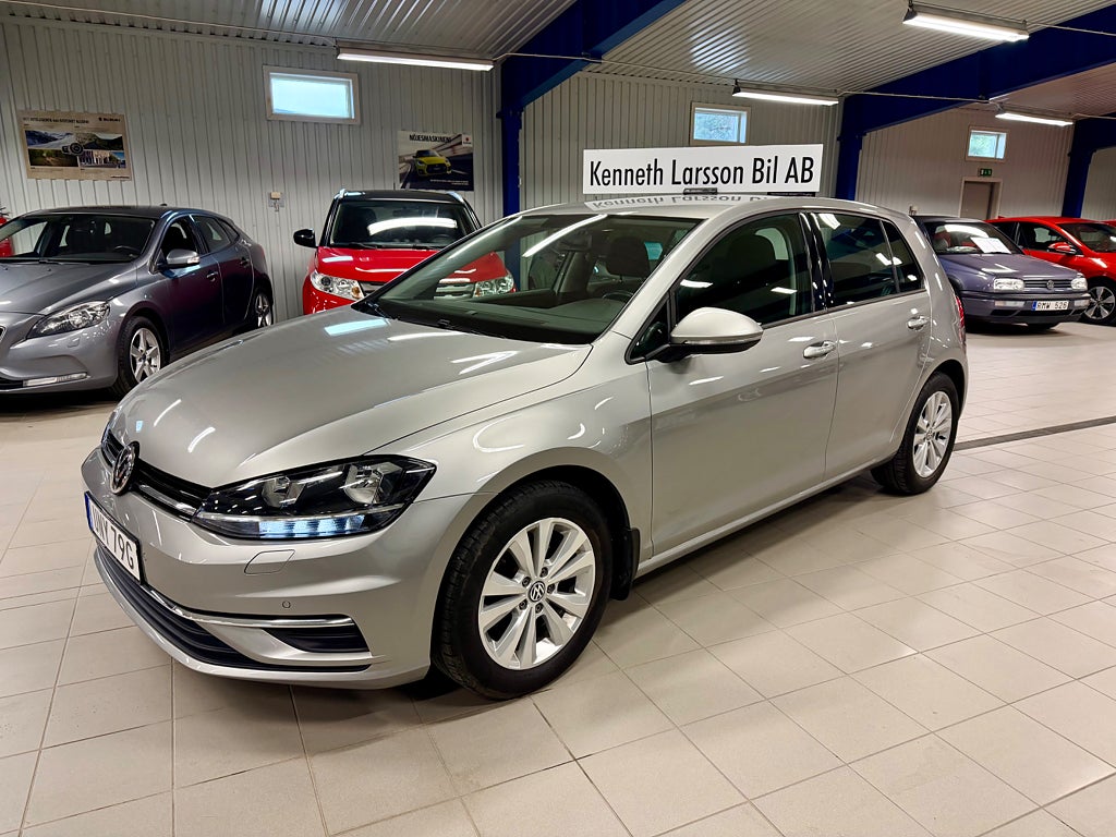 Volkswagen Golf 5-dörrar 1.0 TSI OPF Base 4800mil! 