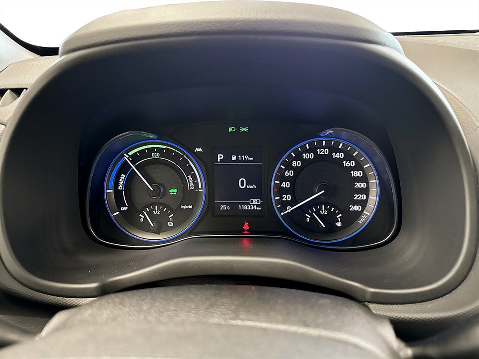 Bild på Hyundai Kona Trend Hybrid 1.6 GDI DVT 141hk Aut BACKKAMERA KEYLESS