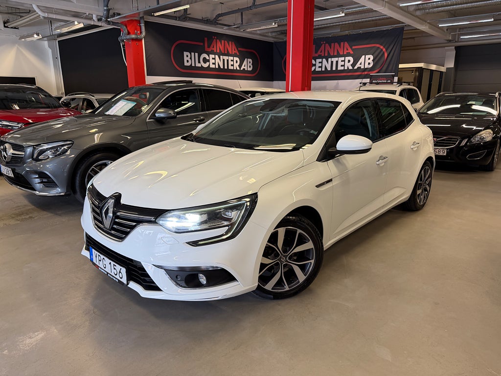 Renault Mégane 1.5 dCi Aut BOSE Massage Nav Kamera PDC Kamrem bytt SoV