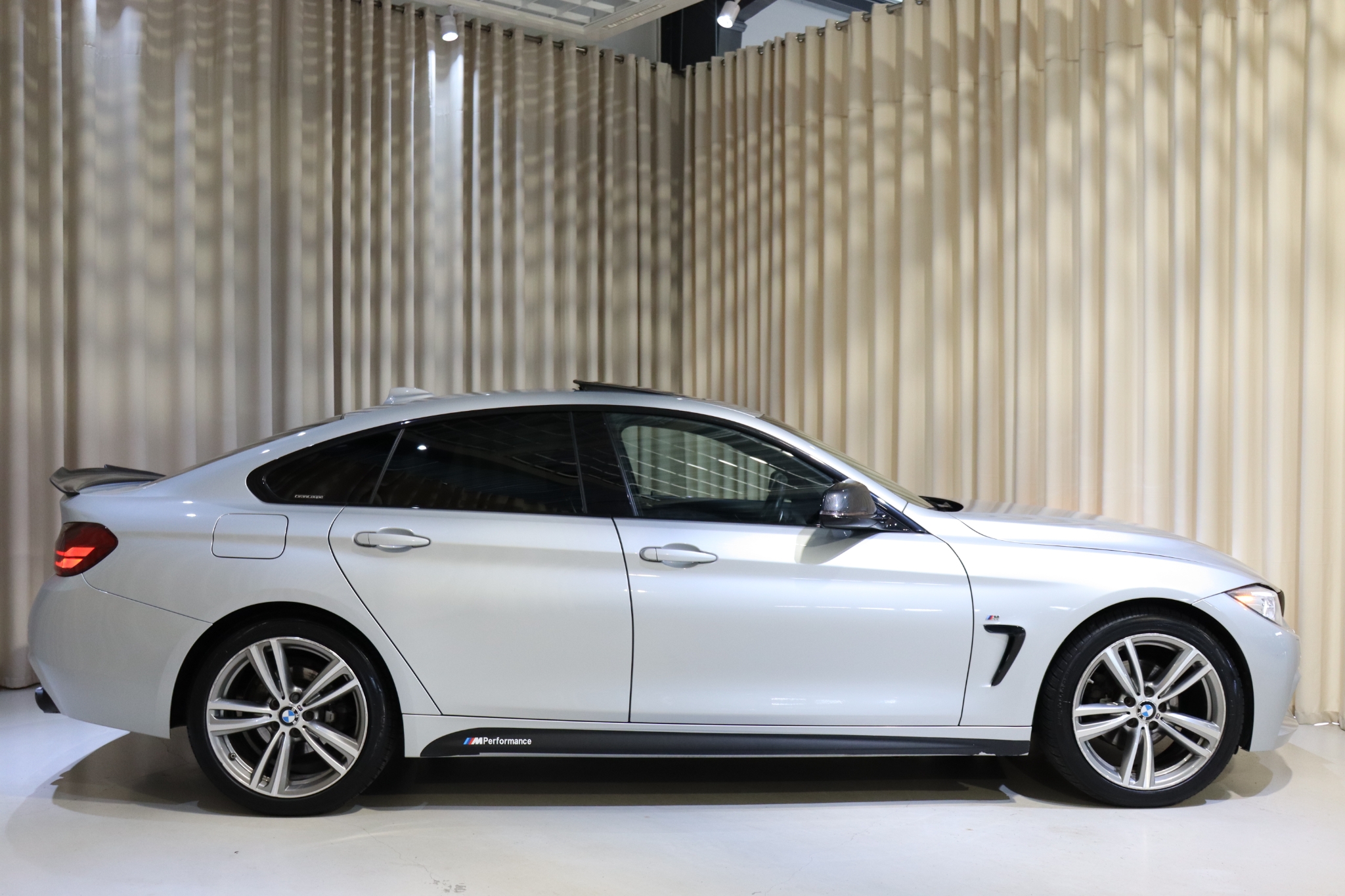 BMW 420 2016, bild 2/51