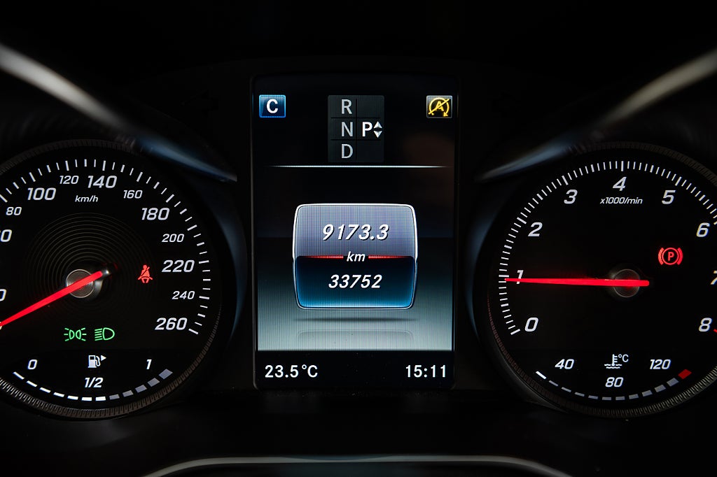 Mercedes-Benz C 2017 - miniatyr 12
