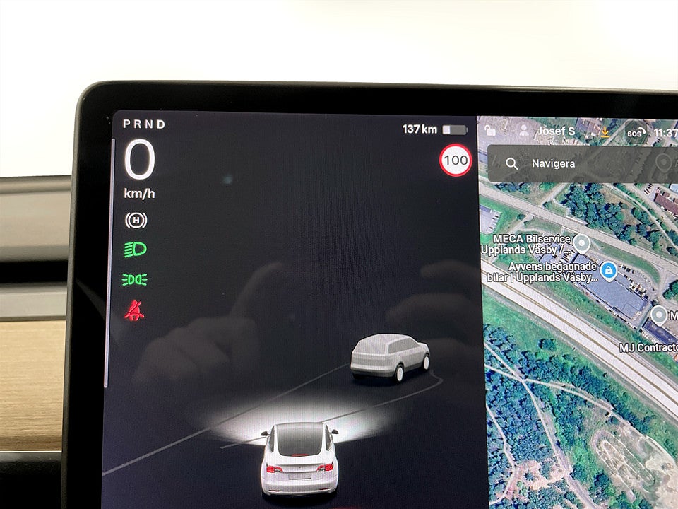 Bild på Tesla Model 3 Long Range 440hk Aut AWD PANO PREMIUM INTERIÖR