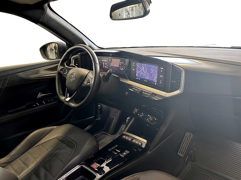 Bild på Opel Mokka Ultimate 1.2 Turbo 130hk Aut B-KAMERA CARPLAY