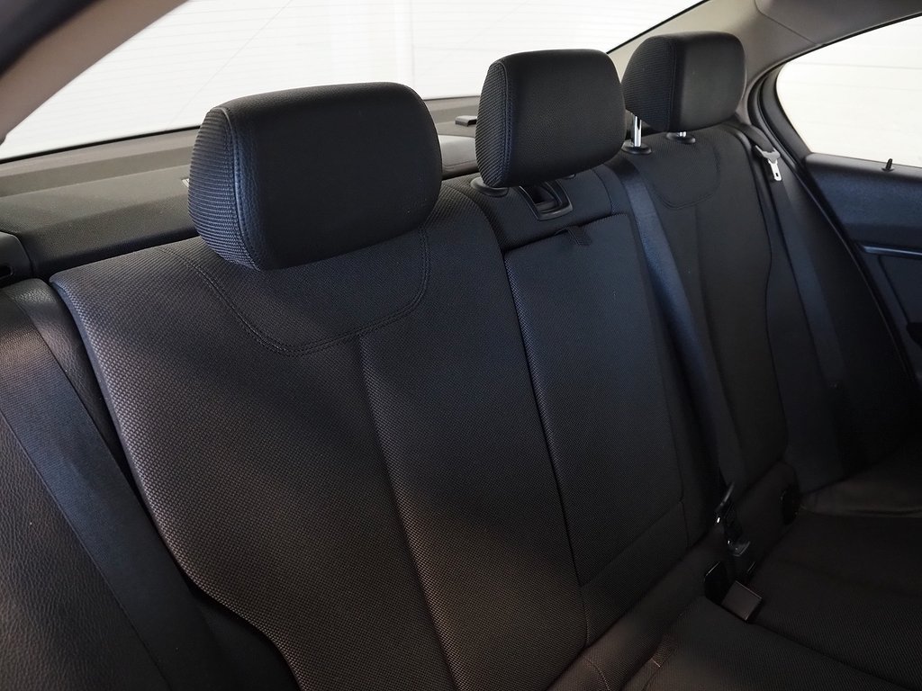 BMW 320 d 184hk Sedan Steptronic 2014