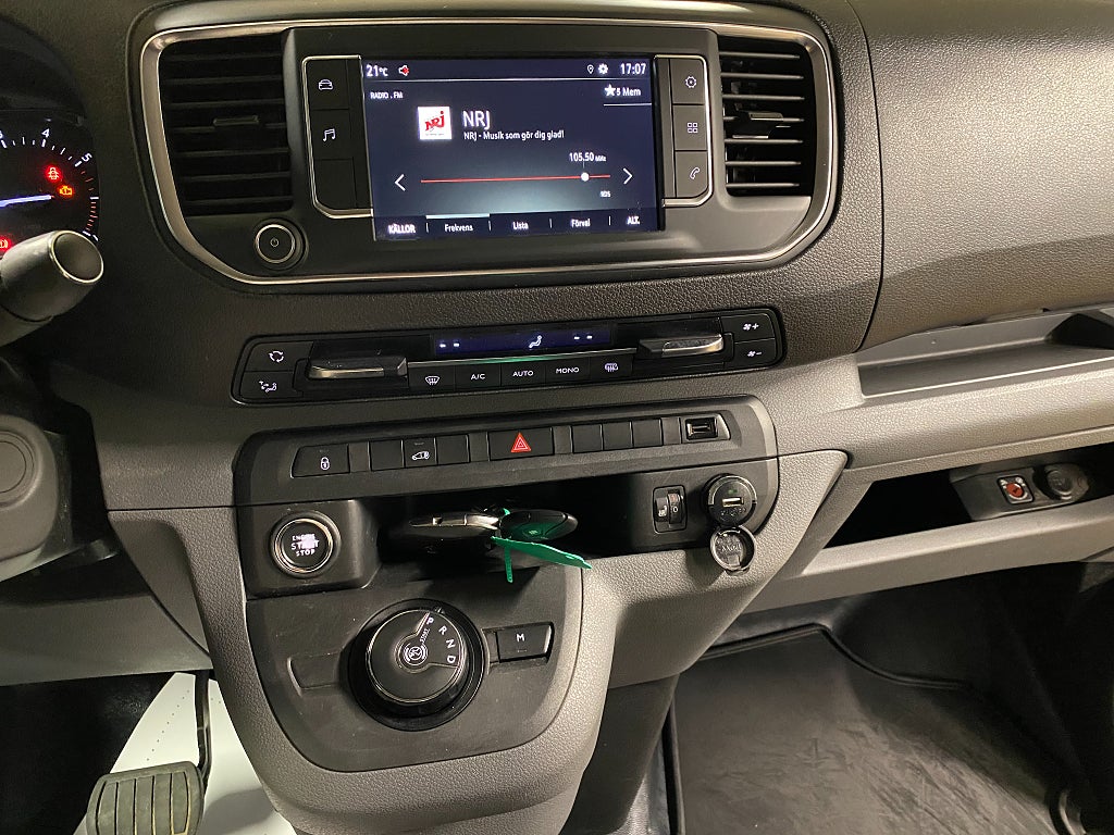 Bild på Opel Vivaro PRE L2 2.0 Diesel 177hk AUT