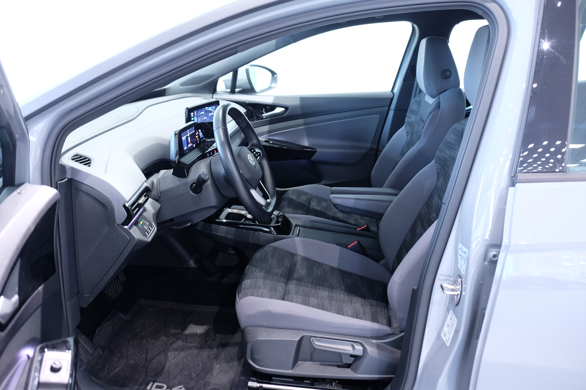 Volkswagen ID.4 Pro Performance 204hk 2021, bild 4/50