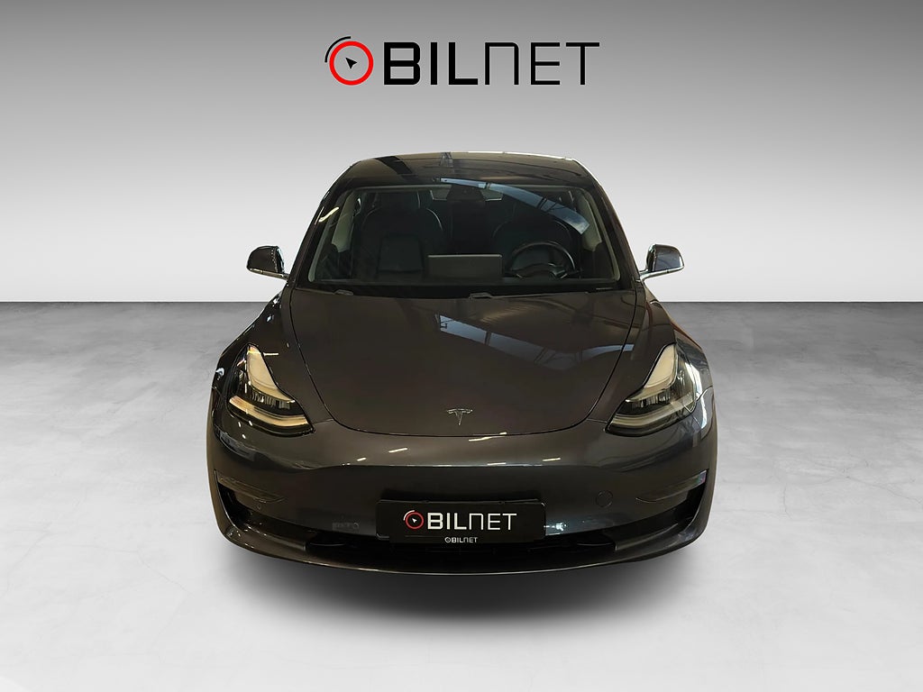 Tesla Model 3 Long Range AWD 440hk Sv-Såld Autopilot