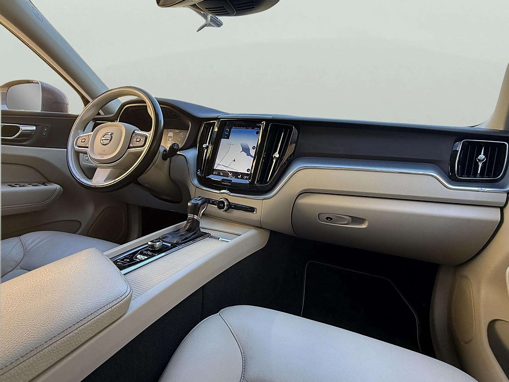 Volvo XC60 T5 AWD Geartronic Momentum Pro Edition* 12 mån garanti* - miniatyr 15