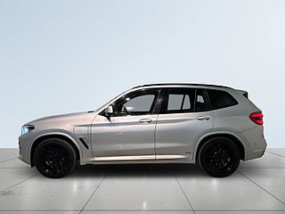 BMW X3 xDrive30e M Sport 1 ägare Cockpit Drag Kamera Pvärm SoV – bild 4