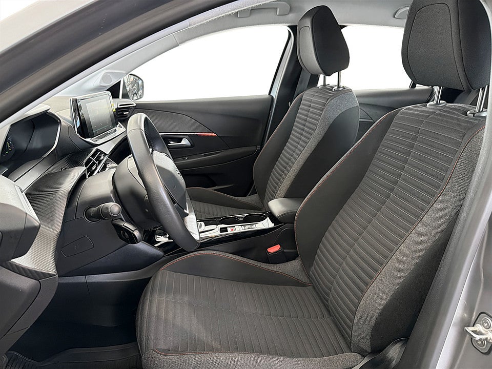 Bild på Peugeot E-208 Active 50kWh 136hk Aut CARPLAY BACKSENSORER