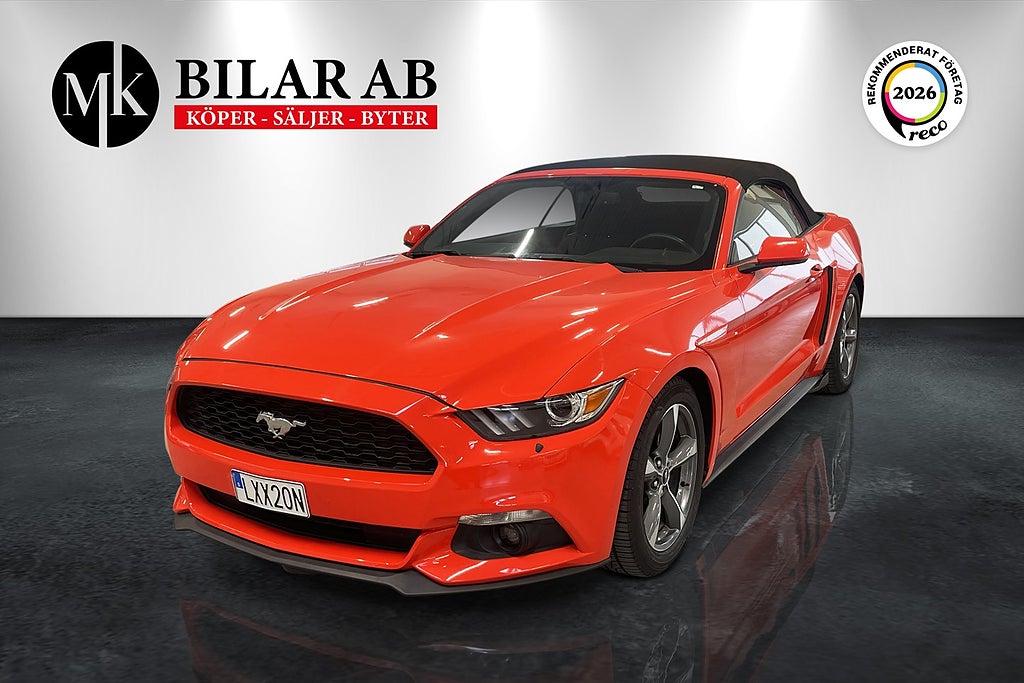 Ford Mustang 3.7 V6 Convertible Automat/Låga mil/RäntaKampanj 3.45%