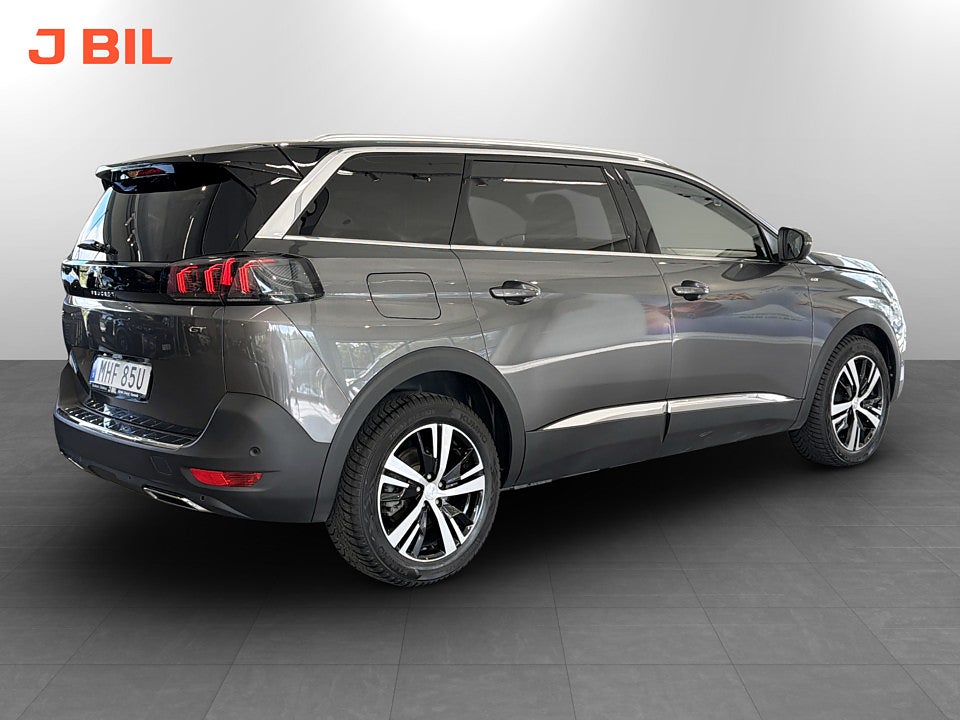 Bild på Peugeot 5008 GT 1.2 PT 130hk Aut 7-SITS B-KAMERA CARPLAY
