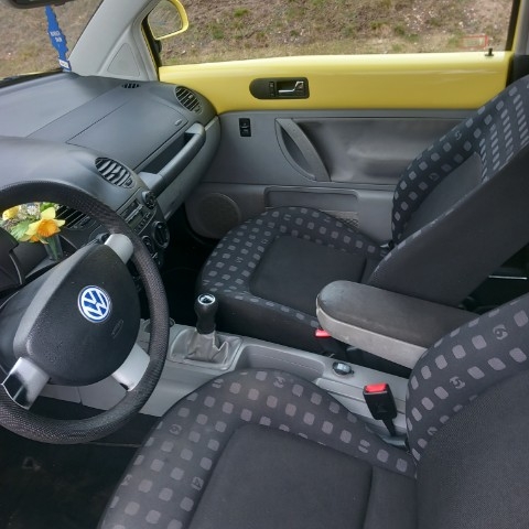 Volkswagen New Beetle 2.0 Comfort 2000, bild 3/31