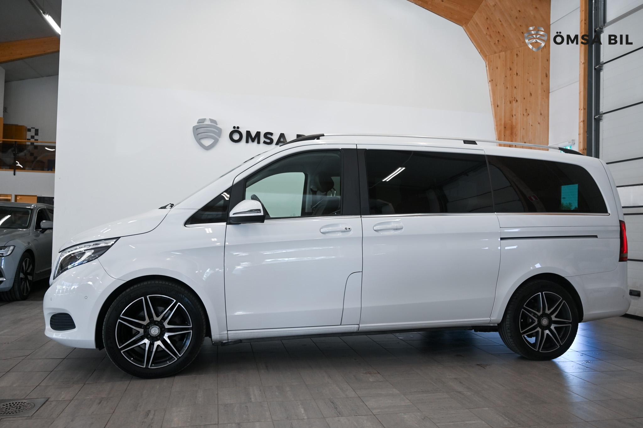 Mercedes-Benz V 2018, kuva 6/10