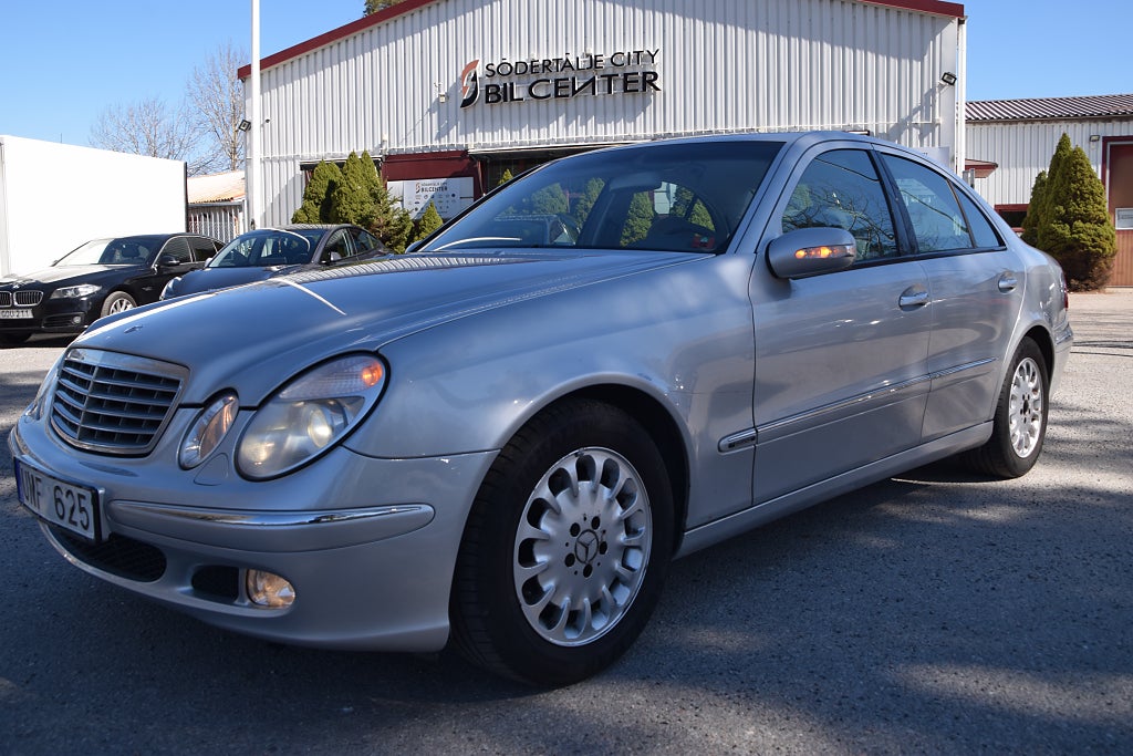 Mercedes-Benz E 240 5G-Tronic Euro 4 Auto Sedan 