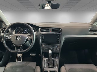 YNF688