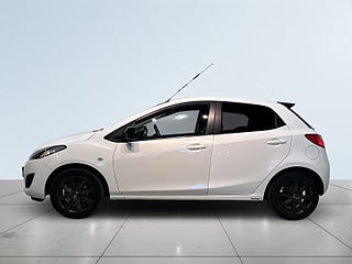 Mazda 2 5-dörrar 1.3 MZR Farthållare Motorvärmare S/V-hjul – bild 4