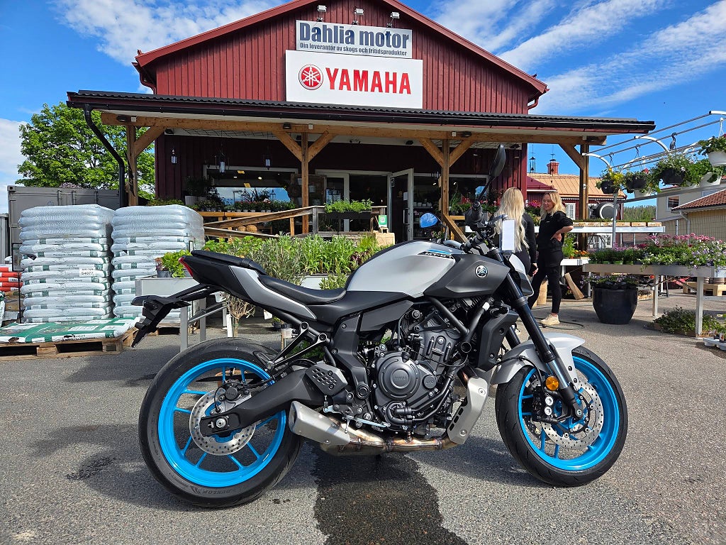 Yamaha MT-07 