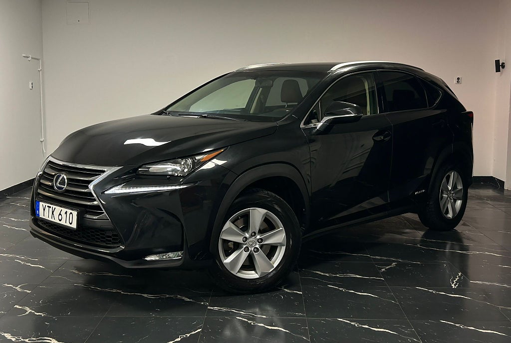 Lexus NX 300h AWD 2.5 AWD E-CVT Executive Euro 6 197Hk