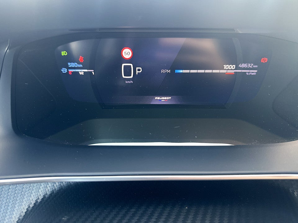 Bild på Peugeot 2008 GT Hybrid 145hk Aut B-KAMERA CARPLAY