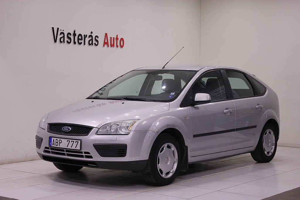 Ford Focus 5-dörrars 1.6 Automat Drag 100hk