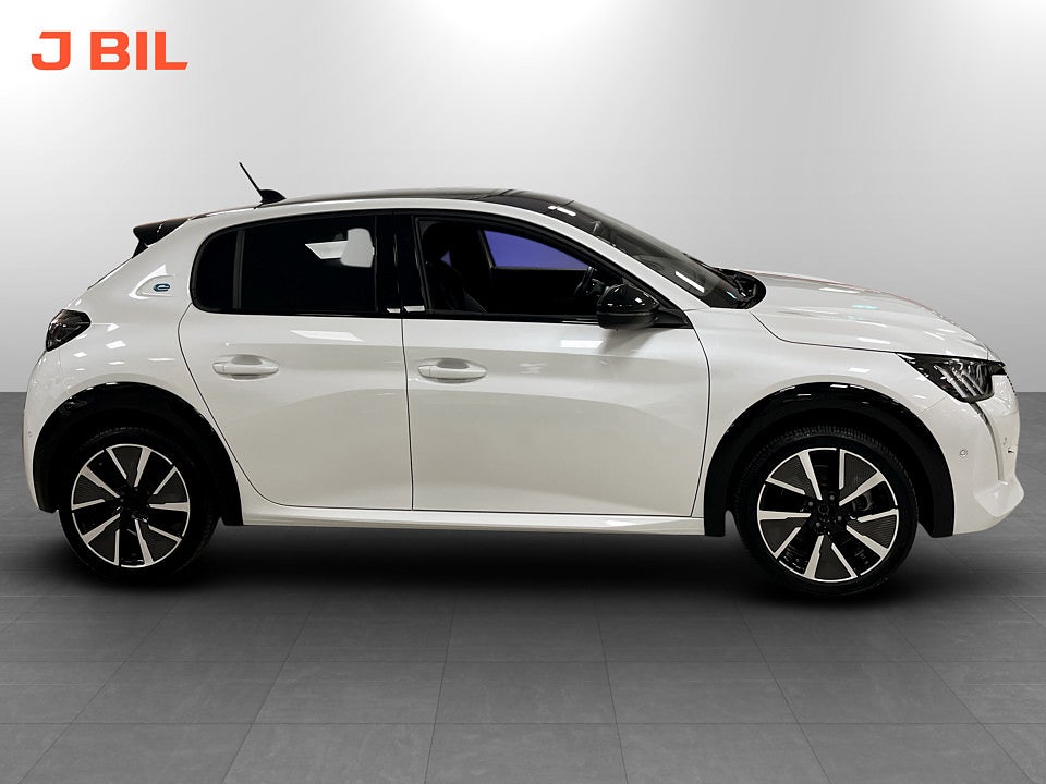 Bild på Peugeot E-208 GT 50kWh 136hk Aut - B-KAMERA, EN ÄGARE