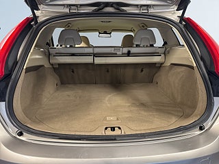 Volvo V60 D3 Summum M-Värmare/Skinn/P-Värmare/LED-Ramp/P-Sensorer – bild 12