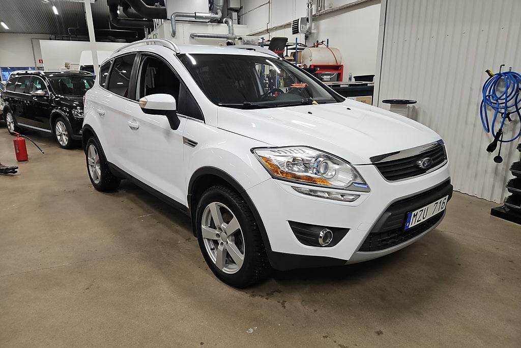 Ford Kuga 2.0 TDCi AWD Titanium , dragkrok, v-hjul