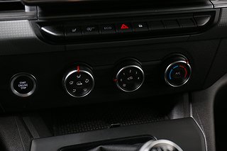 Transportbil - Skåp Nissan Townstar 17 av 17