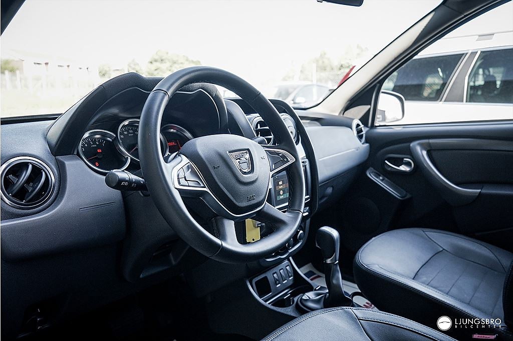 Dacia Duster 1.5 dCi EDC 109hk / Blackline / Skinn / Ny kamrem