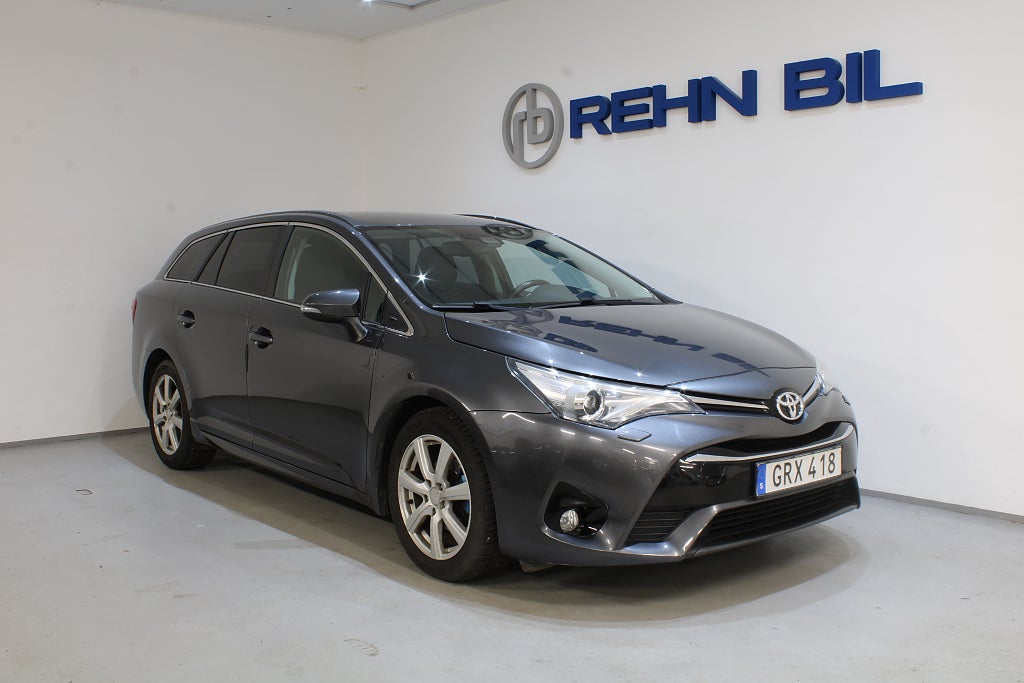 Toyota Avensis Kombi 2.0 S Active Plus Läder Backkamera 152hk