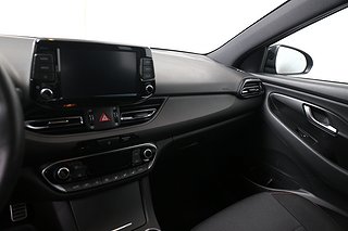 Halvkombi Hyundai i30 16 av 23