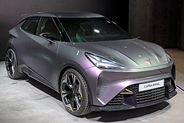 Cupra Raval Provkör först hos Atteviks i Jönköping