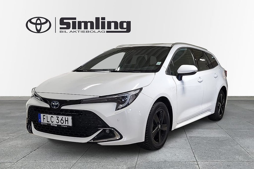 Toyota Corolla 1,8 Hybrid Style / Vinterhjul