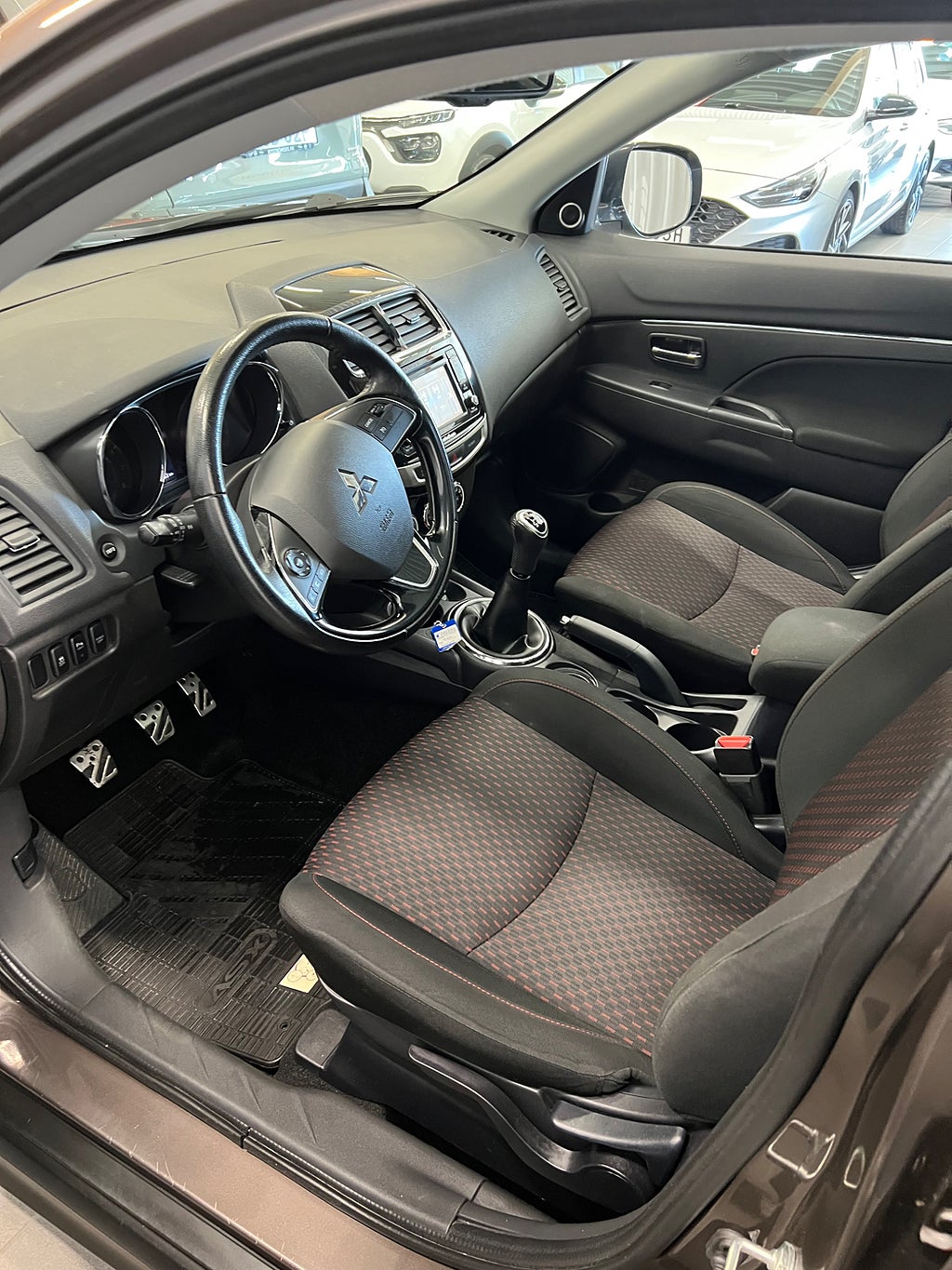 Mitsubishi ASX 1.6 MIVEC ClearTec Euro 6 thumbnail