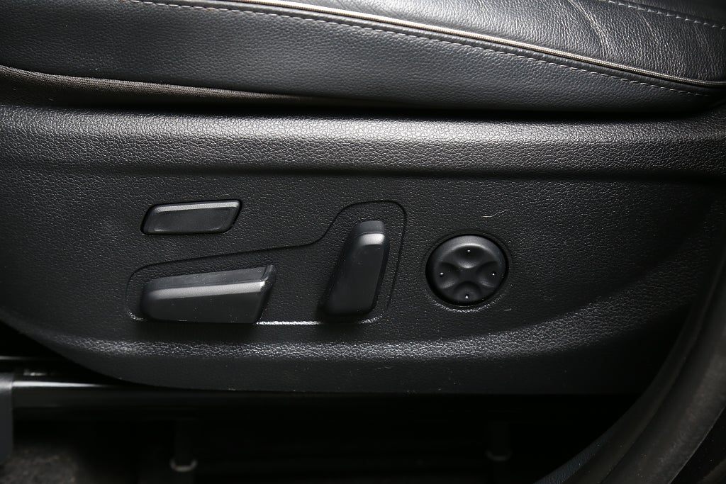 Hyundai Santa Fe 1,6 PHEV 265hk 6AT 4WD 7 sits Advance Motorv Drag 2023